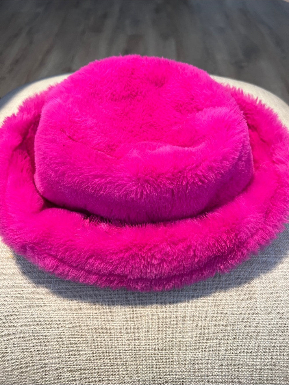 Faux Fur Bucket Hat - Bright Hot Pink